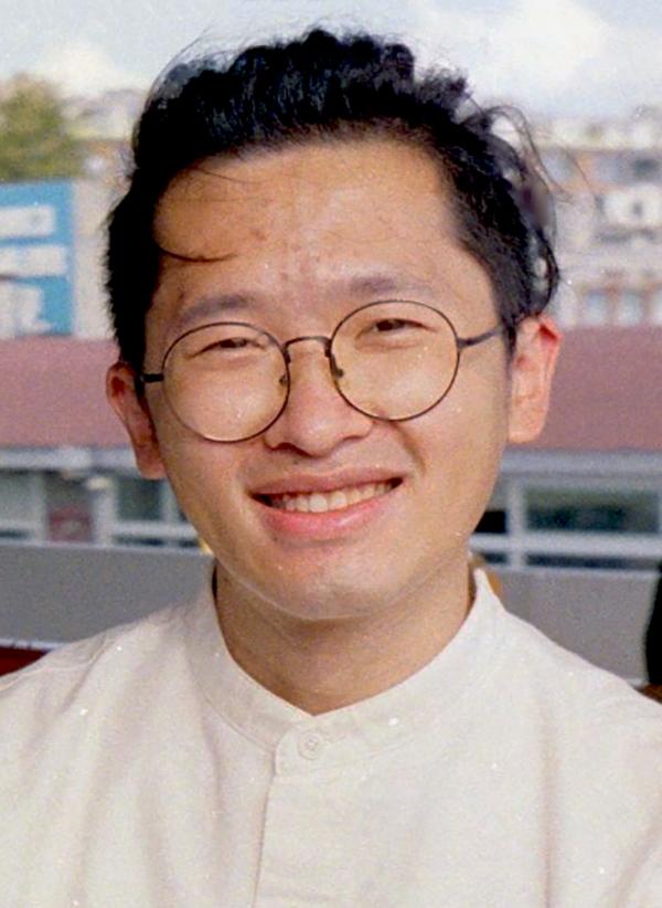 Dr.  Xi Wu